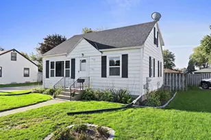 1101 9th St, Green Bay, WI 54304 - Photo 3