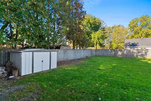 1101 9th St, Green Bay, WI 54304 - Photo 13