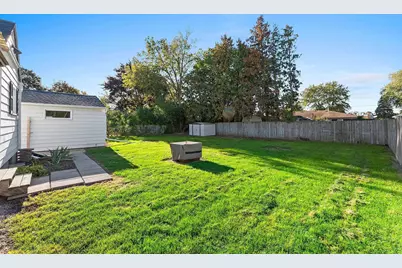 1101 9th Street, Green Bay, WI 54304 - Photo 11