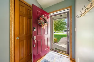 5332 W Pleasant Way, Appleton, WI 54913 - Photo 3