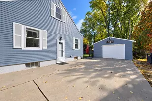 1817 Gross Ave, Green Bay, WI 54304 - Photo 3