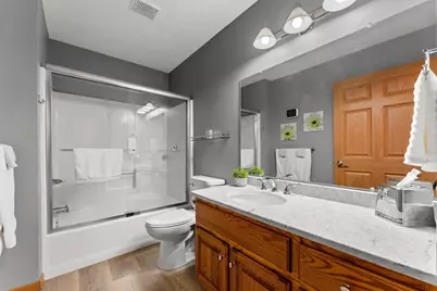 2523 Telluride Trail #8 (H), Green Bay, WI 54313 - Photo 37