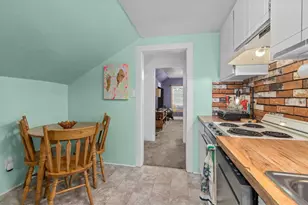 616 N Division St, Appleton, WI 54911 - Photo 25