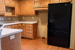 1759 Briarwood Ct, De Pere, WI 54115 - Photo 11