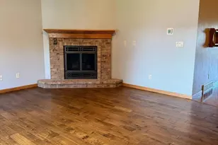 1759 Briarwood Ct, De Pere, WI 54115 - Photo 7