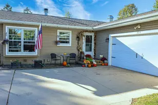 925 S Covenant Ln, Appleton, WI 54915 - Photo 3