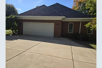 326 Braebourne Court, Green Bay, WI 54301 - Photo 11