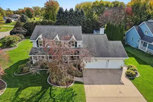 223 Mandella Ct, Neenah, WI 54956 - Photo 37