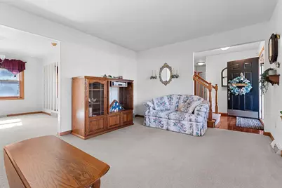 223 Mandella Court, Neenah, WI 54956 - Photo 9