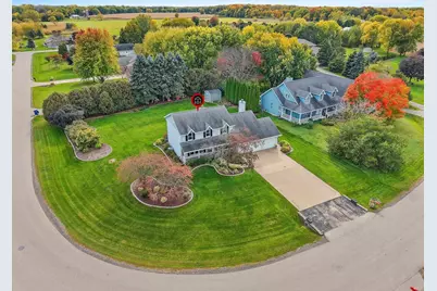 223 Mandella Court, Neenah, WI 54956 - Photo 3