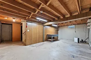 1134 N Locust St, Green Bay, WI 54303 - Photo 39