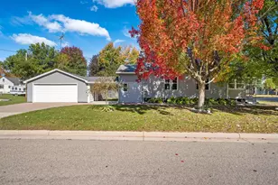 941 S Lafayette St, Shawano, WI 54166 - Photo 3