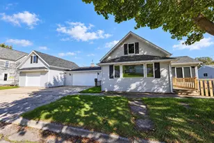 316 Beardsley St, Kewaunee, WI 54216 - Photo 23