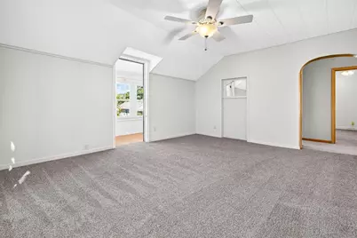709 W New York Avenue, Oshkosh, WI 54901 - Photo 23