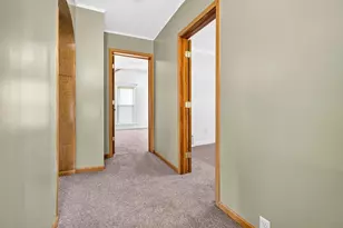709 W New York Ave, Oshkosh, WI 54901 - Photo 33