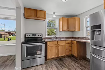 994 Claude Street, Menasha, WI 54952 - Photo 7