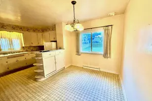 1036 S Roosevelt St, Green Bay, WI 54301 - Photo 13