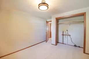 2056 Zeise Ave, Green Bay, WI 54302 - Photo 19
