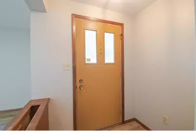 2056 Zeise Avenue, Green Bay, WI 54302 - Photo 3