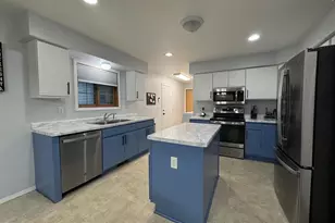 207 Park Ln, Clintonville, WI 54929 - Photo 7