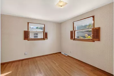 1608 Harold Street, Green Bay, WI 54302 - Photo 13
