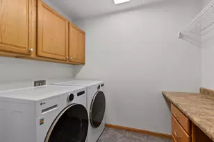 3110 Bailey Ct, Oshkosh, WI 54904 - Photo 31