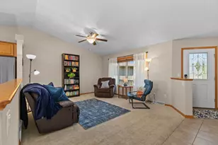 3110 Bailey Ct, Oshkosh, WI 54904 - Photo 7