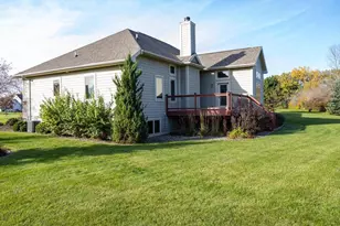 W2244 Secluded Ct, Kaukauna, WI 54130 - Photo 37