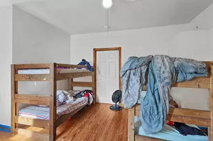 832 S Maple Ave, Green Bay, WI 54304 - Photo 15