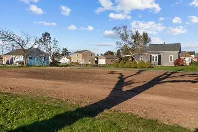 836 Plank Road, Menasha, WI 54952 - Photo 17