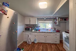 200 Oak St, Green Bay, WI 54303 - Photo 17
