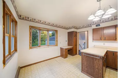 1636 Delaware Street, Oshkosh, WI 54902 - Photo 19