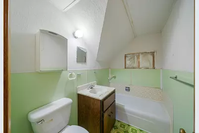 1636 Delaware Street, Oshkosh, WI 54902 - Photo 7
