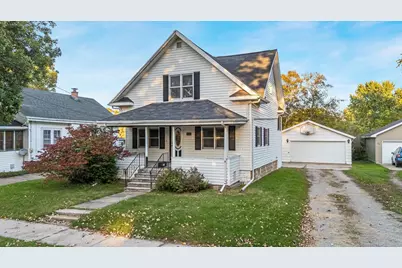 1636 Delaware Street, Oshkosh, WI 54902 - Photo 1
