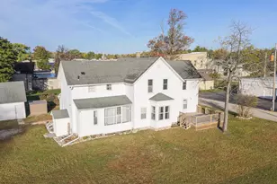 818 E Groninger St, Suring, WI 54174 - Photo 1