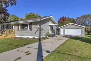 455 E Scott St, Fond du Lac, WI 54935 - Photo 29