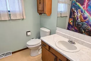 127 Plummer Ave, Neenah, WI 54956 - Photo 19