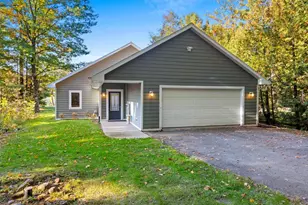 5005 Machickanee Ln, Lena, WI 54139 - Photo 5