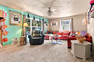2219 N Elinor St, Appleton, WI 54914 - Photo 11