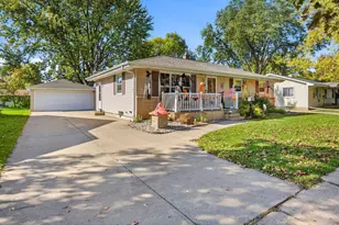 2219 N Elinor St, Appleton, WI 54914 - Photo 35