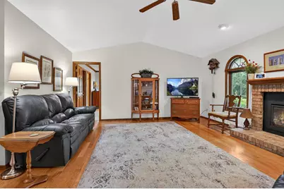 1815 Shelley Lane, De Pere, WI 54115 - Photo 13