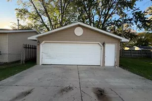 1020 Wirtz Ave, Green Bay, WI 54304 - Photo 17