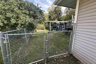 2700 He Nis Ra Ln, Green Bay, WI 54304 - Photo 3