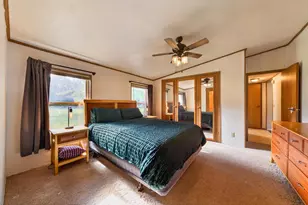 4201 Matuszak Ct, Green Bay, WI 54313 - Photo 19