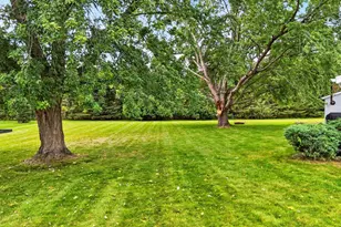 4201 Matuszak Ct, Green Bay, WI 54313 - Photo 37