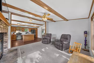 4201 Matuszak Court, Green Bay, WI 54313 - Photo 15