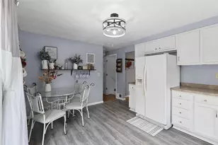 1306 S Riverdale Dr, Appleton, WI 54914 - Photo 17