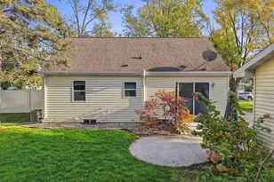 1306 S Riverdale Dr, Appleton, WI 54914 - Photo 37