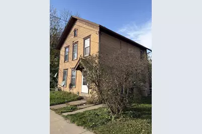 538 Ceape Avenue, Oshkosh, WI 54901 - Photo 3