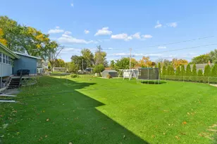 524 W 10th St, Kaukauna, WI 54130 - Photo 25